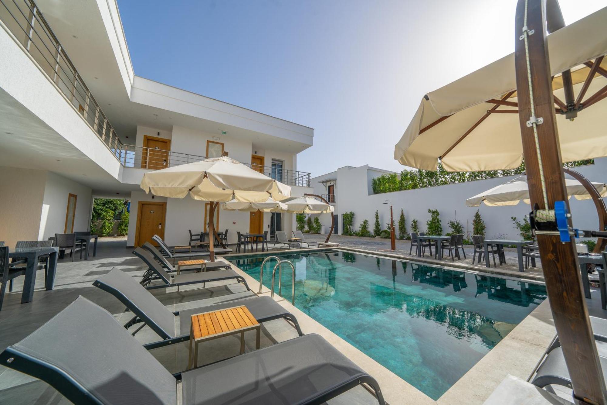 Paradise Guendogan Hotel Bodrum ภายนอก รูปภาพ